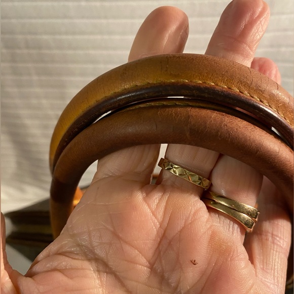 Beautiful Louis Vuitton Ellipse MM W/Certificate of Authenticity - Picture 9 of 15